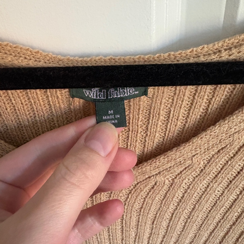 V-Neck Ribbed Knit Sweater - Tan - Picture 3 of 4